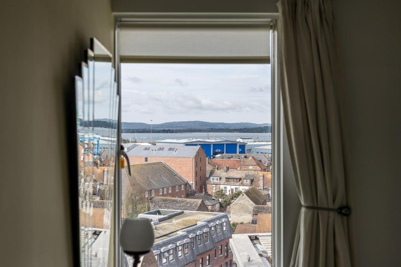 Ocean Escape Villa Poole Buitenkant foto